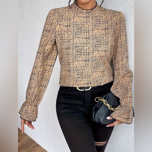 NWT-Dusk Print Mock Neck Blouse - Picture 2 of 4